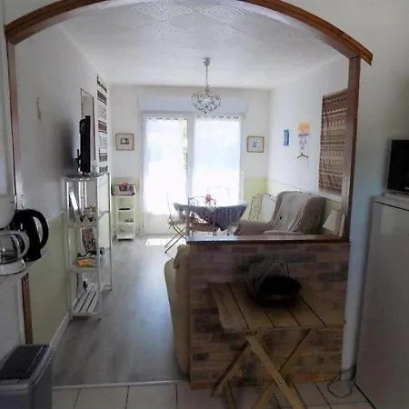Apartamento Royan, 3 Pieces, 4 Personnes - Fr-1-305-1395 *